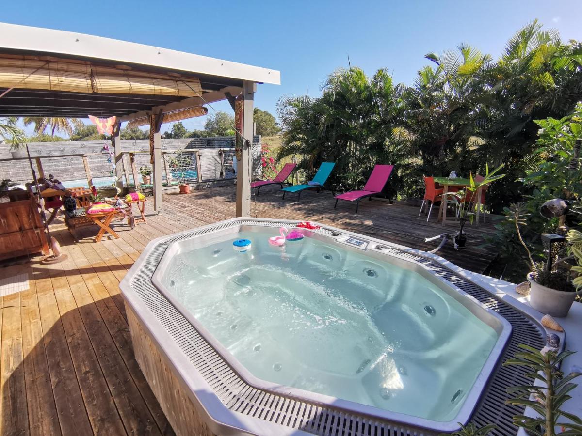Bungalow La Perle - Jacuzzi - Piscine Saint-Francois  Zewnętrze zdjęcie
